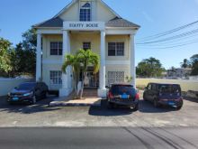 https://hideawaysrealestate.com/images/listing_photos/61441_1.jpg