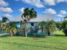 https://hideawaysrealestate.com/images/listing_photos/61445_1.jpg