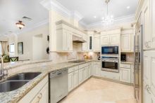 https://hideawaysrealestate.com/images/listing_photos/61551_5.jpg
