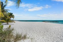 https://hideawaysrealestate.com/images/listing_photos/61565_1.jpg