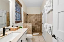 https://hideawaysrealestate.com/images/listing_photos/61618_16.jpg