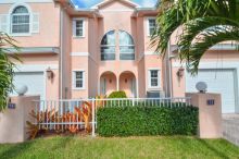 https://hideawaysrealestate.com/images/listing_photos/61627_12.jpg