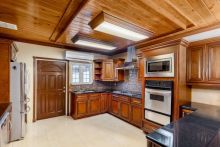 https://hideawaysrealestate.com/images/listing_photos/61631_9.jpg