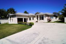 https://hideawaysrealestate.com/images/listing_photos/61633_2.jpg