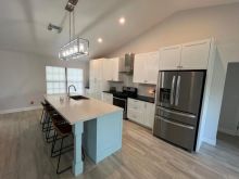 https://hideawaysrealestate.com/images/listing_photos/61648_2.jpg