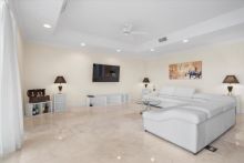 https://hideawaysrealestate.com/images/listing_photos/61768_6.jpg