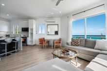https://hideawaysrealestate.com/images/listing_photos/61824_1.jpg