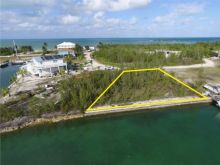https://hideawaysrealestate.com/images/listing_photos/61845_8.jpg