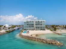 https://hideawaysrealestate.com/images/listing_photos/61862_1.jpg