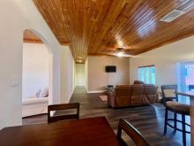 https://hideawaysrealestate.com/images/listing_photos/61875_5.jpg