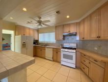 https://hideawaysrealestate.com/images/listing_photos/61879_6.jpg