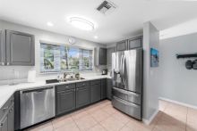 https://hideawaysrealestate.com/images/listing_photos/61959_3.jpg