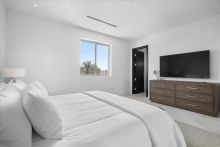 https://hideawaysrealestate.com/images/listing_photos/62000_21.jpg