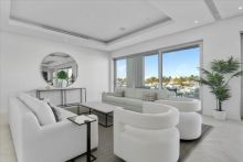 https://hideawaysrealestate.com/images/listing_photos/62000_5.jpg