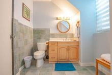 https://hideawaysrealestate.com/images/listing_photos/62018_15.jpg