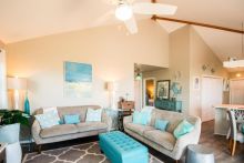 https://hideawaysrealestate.com/images/listing_photos/62082_7.jpg