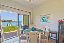 https://hideawaysrealestate.com/images/listing_photos/62115_9.jpg