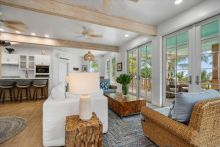 https://hideawaysrealestate.com/images/listing_photos/62156_10.jpg