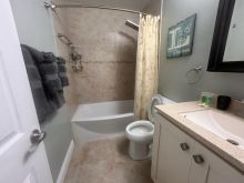 https://hideawaysrealestate.com/images/listing_photos/62160_24.jpg