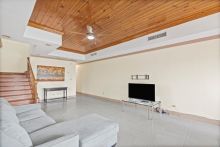 https://hideawaysrealestate.com/images/listing_photos/62191_2.jpg