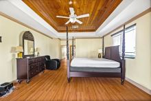 https://hideawaysrealestate.com/images/listing_photos/62191_21.jpg