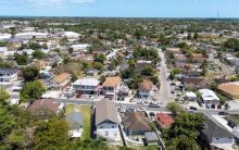 https://hideawaysrealestate.com/images/listing_photos/62213_6.jpg
