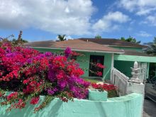 https://hideawaysrealestate.com/images/listing_photos/62233_1.jpg