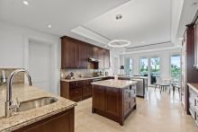 https://hideawaysrealestate.com/images/listing_photos/62235_10.jpg