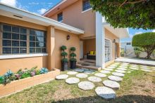 https://hideawaysrealestate.com/images/listing_photos/62241_2.jpg