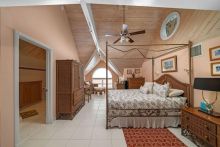 https://hideawaysrealestate.com/images/listing_photos/62261_31.jpg