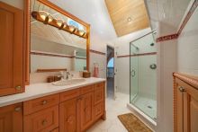 https://hideawaysrealestate.com/images/listing_photos/62261_32.jpg