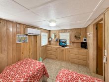 https://hideawaysrealestate.com/images/listing_photos/62319_15.jpg