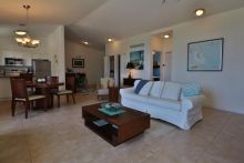https://hideawaysrealestate.com/images/listing_photos/62364_4.jpg