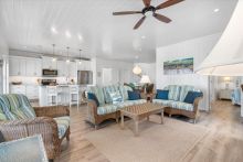 https://hideawaysrealestate.com/images/listing_photos/62386_11.jpg