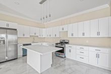 https://hideawaysrealestate.com/images/listing_photos/62388_1.jpg