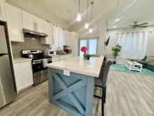 https://hideawaysrealestate.com/images/listing_photos/62403_3.jpg