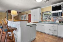 https://hideawaysrealestate.com/images/listing_photos/62490_19.jpg