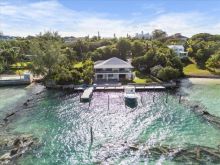 https://hideawaysrealestate.com/images/listing_photos/62490_5.jpg