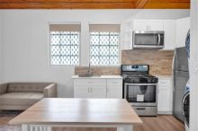 https://hideawaysrealestate.com/images/listing_photos/62500_2.jpg