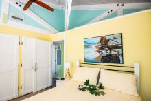 https://hideawaysrealestate.com/images/listing_photos/62511_14.jpg