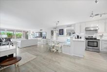 https://hideawaysrealestate.com/images/listing_photos/62556_11.jpg