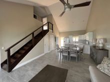 https://hideawaysrealestate.com/images/listing_photos/62564_13.jpg