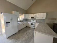 https://hideawaysrealestate.com/images/listing_photos/62564_26.jpg