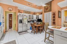 https://hideawaysrealestate.com/images/listing_photos/62575_9.jpg