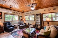 https://hideawaysrealestate.com/images/listing_photos/62633_6.jpg