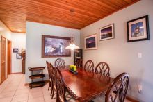 https://hideawaysrealestate.com/images/listing_photos/62633_8.jpg