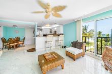 https://hideawaysrealestate.com/images/listing_photos/62635_5.jpg
