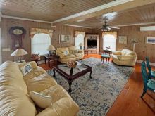 https://hideawaysrealestate.com/images/listing_photos/62703_10.jpg