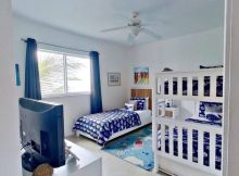 https://hideawaysrealestate.com/images/listing_photos/62711_11.jpg