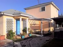 https://hideawaysrealestate.com/images/listing_photos/62768_1.jpg